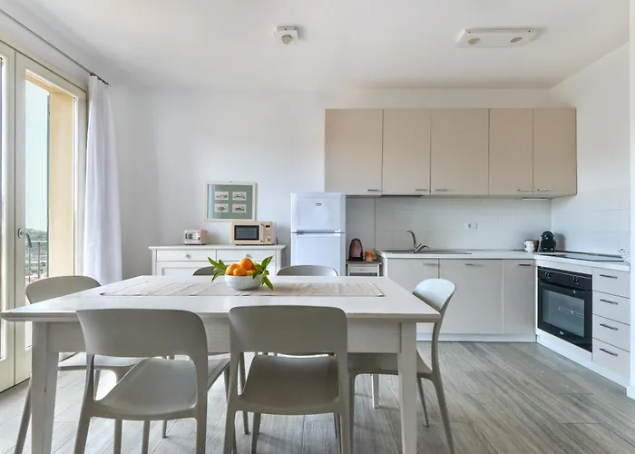 Lucia Dom wakacyjny *